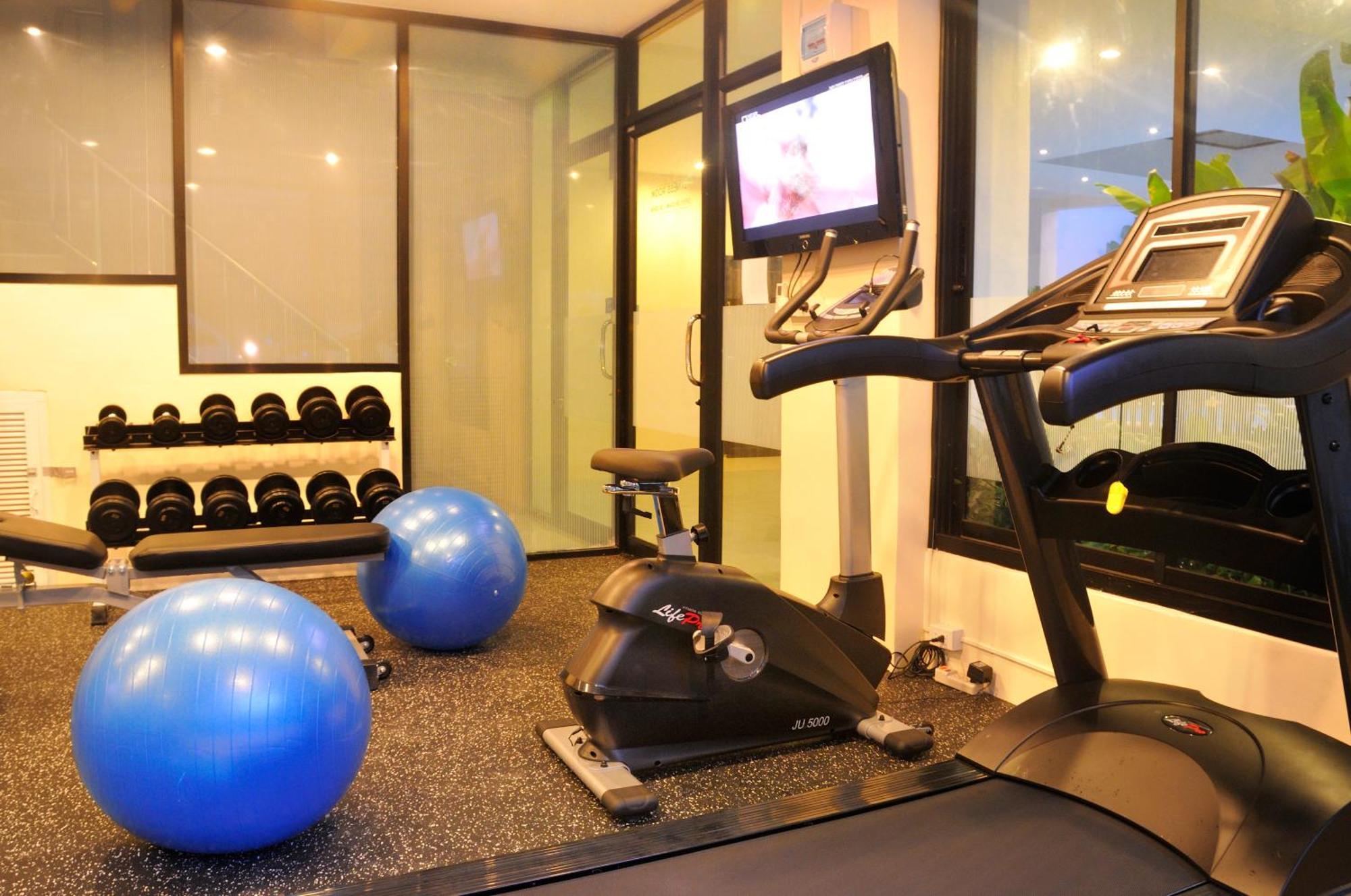 The Wave Hotel Patong Sha Пхукет Экстерьер фото